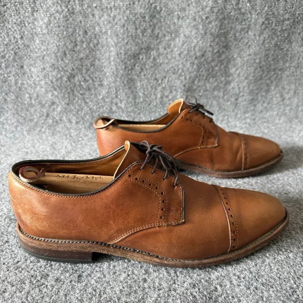Allen Edmonds Clifton Cap Toe Oxfords Size 8 D in Walnut Brown Leather